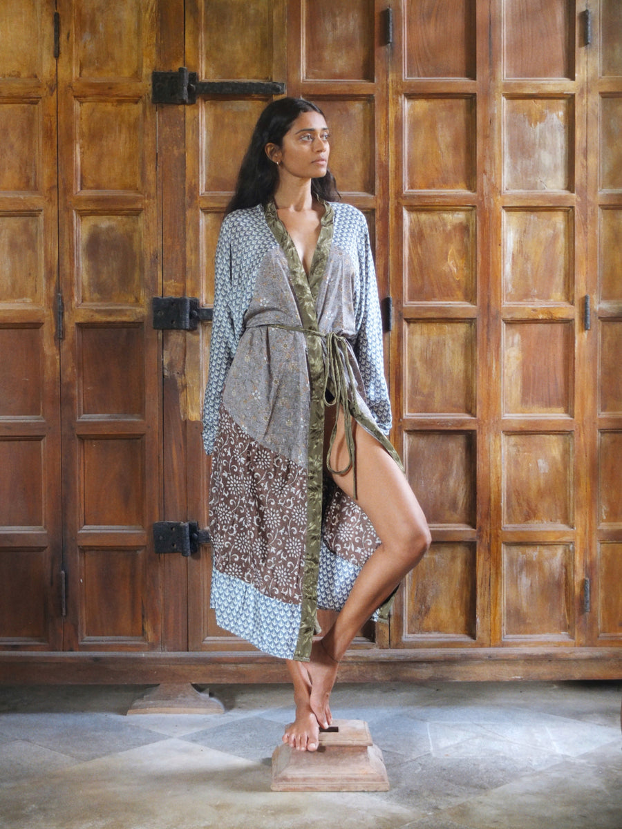 Tulsi Kimono 3001