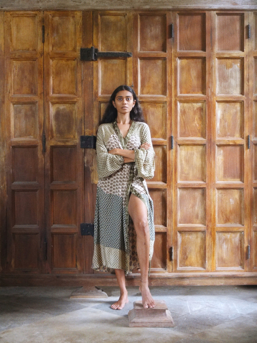 Tulsi Kimono 3009