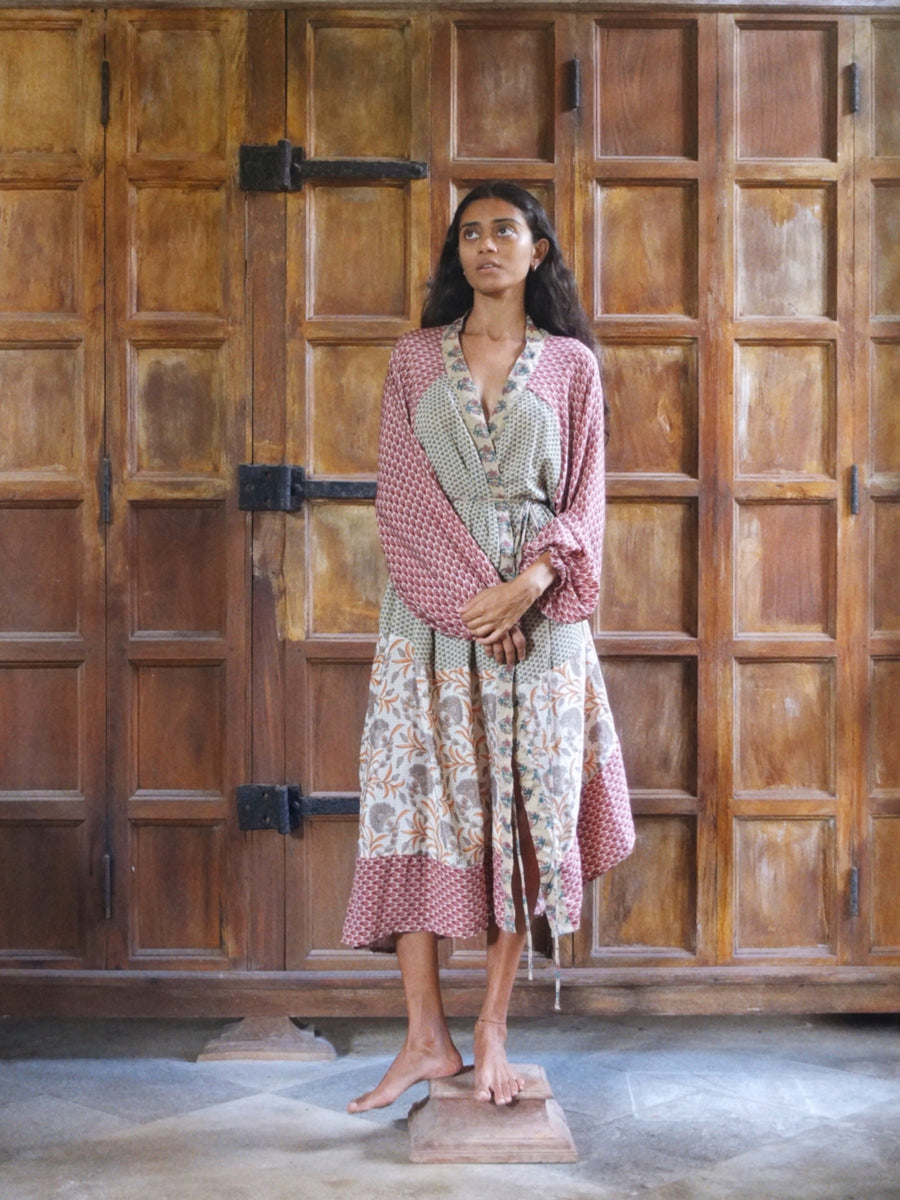 Tulsi Kimono 3006